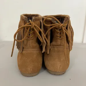 Makalu Canyon Fringed Suede Moccasin Ankle Boots Women 10 Boho Western Festival thumbnail 3