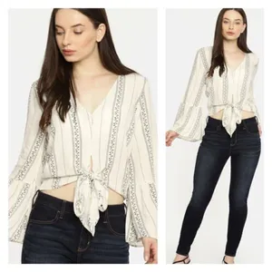 American Eagle Boho Tie Crop blouse Top Angel bell sleeve XS Country Cowgirl‎ thumbnail 2
