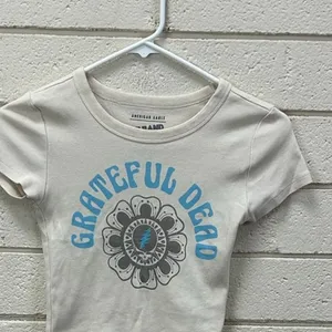 American Eagle Outfitters Grateful Dead Baby Tee size XS. thumbnail 8
