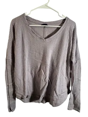 Aeropostale Women’s Size Medium V-Neck Thermal Top‎ Light Purple Lavender Waffle thumbnail 1