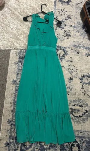 Boutique Green Formal Dress thumbnail 2