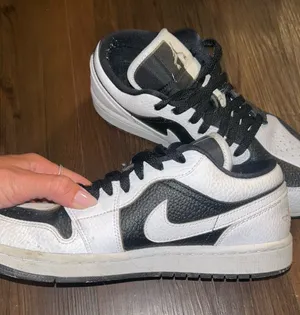 Air Jordan Nike thumbnail 1