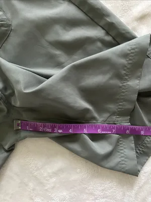 Levi's Olive Green Surf Camp Hybrid Shorts thumbnail 7