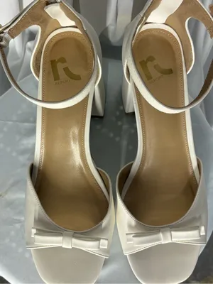 New Report White Platform Ankle-Strap Sandals with Bow Accent Size 9 thumbnail 5