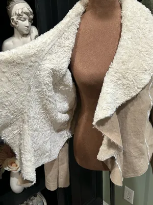 JouJou Tan Faux Shearling Jacket Size XL thumbnail 4