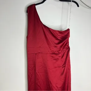 Lulus red satin one shoulder‎ dress side slit women's new with tags thumbnail 4