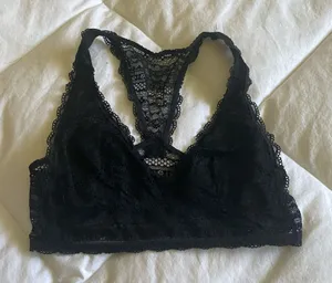 Victoria's Secret Women’s Black Razorback Lace Bralette thumbnail 1