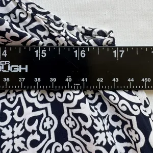 Crown & Ivy Dress Small Navy Sleeveless Shift Sundress Lightweight Boho Hippy thumbnail 7
