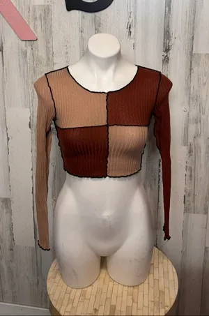 SHEIN Colorblock Exposed Seam Crop Top Womens XS Brown Tan Ribbed Long Sleeve thumbnail 1