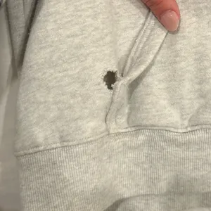 Aritzia Perfect Fit Fleece Hoodie heather grey thumbnail 3