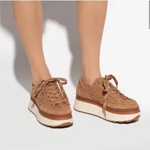 Ugg Marin Platform Nubuck Leather Sneakers size 10 thumbnail 2
