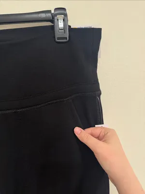 Old Navy Mid-Rise Lived in Jogger in BlackJack Patch Pocket Brushed Soft Cozy L thumbnail 7