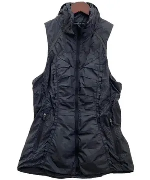 LULULEMON Black Lightweight Pleated Reflective Vest Size 4 thumbnail 8