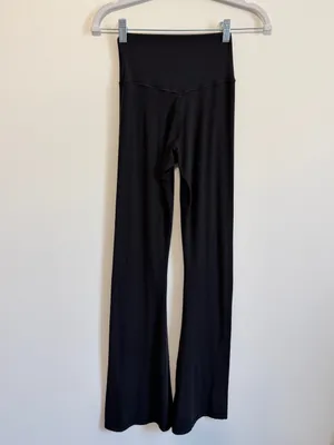 OFFLINE by Aerie Crossover Flare Leggings Size Small Black thumbnail 6