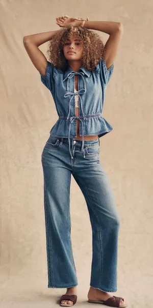 American Eagle Outfitters Jeans thumbnail 1