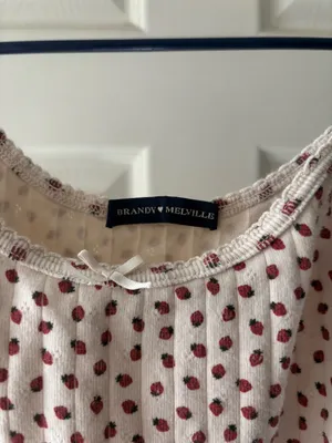 Brandy Melville Strawberry Tank Top thumbnail 2