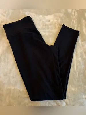 Women’s Aerie Black Leggings - Comfortable Everyday Bottoms Size Medium thumbnail 5