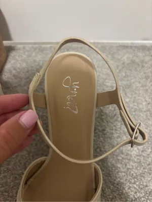 Y-Not Neutral Cream Cross-Strap Wedge with Ankle Buckle - Size: 6 thumbnail 4