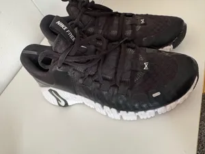 Nike Training Free Metcon 5 Sneakers  thumbnail 2