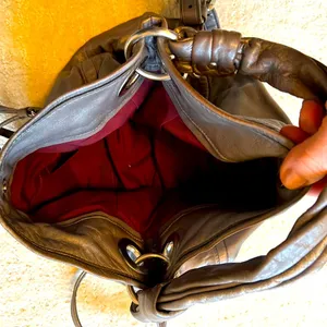 Coach purse thumbnail 4