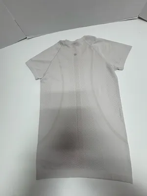 Lululemon Swiftly Tech‎ Short Sleeve Shirt - Size 6. thumbnail 9