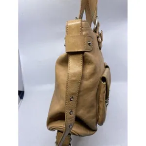 Marc Jacobs tan leather shoulder bag thumbnail 2