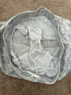 ASICS Athletic Lined Women’s Gray & White Camo Shorts Size L thumbnail 8