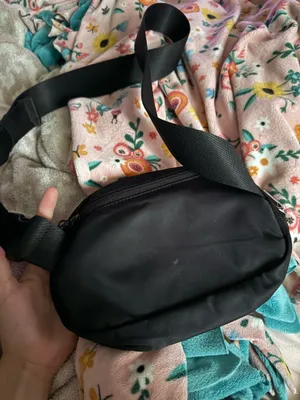 Lululemon belt bag thumbnail 2