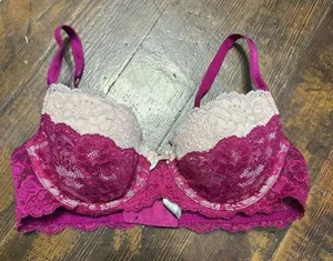Victoria’s Secret pink lacy sexy Dream Angels lined Demi 34B bra thumbnail 1