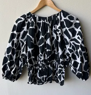 Zara Black White Animal Print Smocked Blouse thumbnail 1