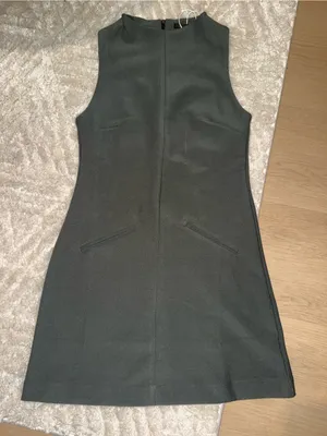 NWOT Sleek Sleeveless Shift Dress in Dark Green thumbnail 1