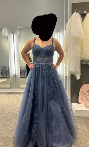 David's Bridal Floral Applique thumbnail 1