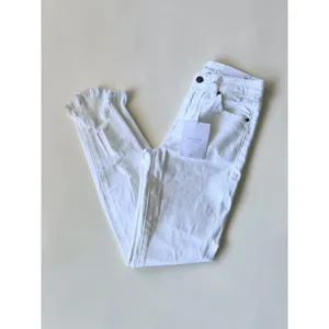 KanCan White High Rise Ankle Skinny Jeans Distressed Frayed Tulip Hem 1/24 NEW thumbnail 3