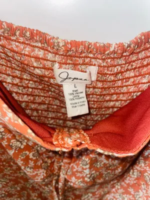 Floral Smocked Puff Sleeve Crop Blouse thumbnail 4