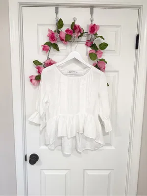 Petal & Pup White Coastal Cottage High Low Babydoll Romantic Blouse Medium Top thumbnail 2