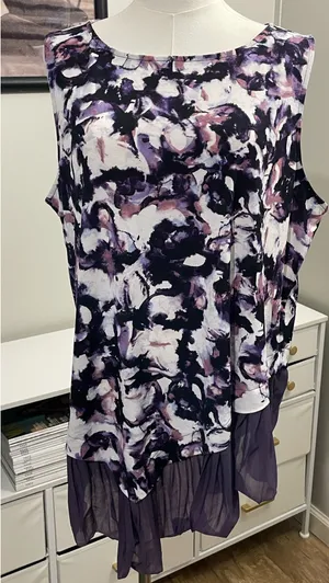 Simply Vera Vera Wang Asymmetrical Abstract Blouse (XL) thumbnail 1