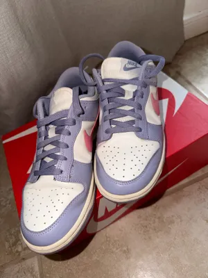 Purple and pink Nike Dunks thumbnail 4
