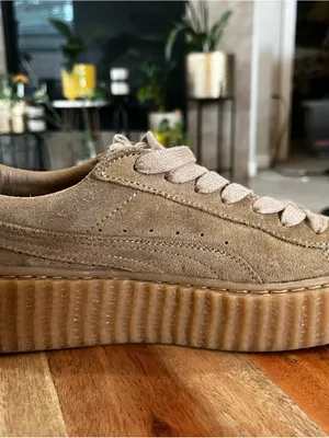 Puma Fenty by Rihanna Platform Suede Creeper with Gold Logo Womens Sz 7 Leather thumbnail 7