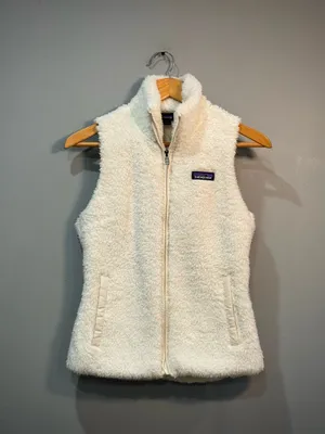 White Patagonia Los Gatos Fuzzy Full Zip Vest Size XS EUC thumbnail 3