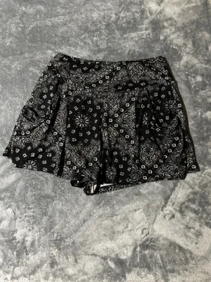 eye candy Black Paisley Skort Shorts thumbnail 2