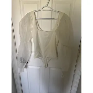NBD Blaine Bodysuit in White Size Small thumbnail 6