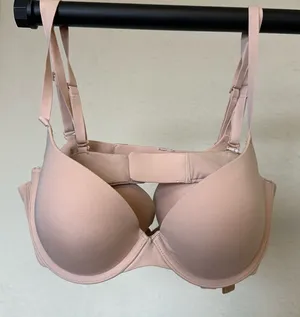 SKIMS FITS EVERYBODY PUSH-UP DEMI BRA Mica NWT 32B thumbnail 1