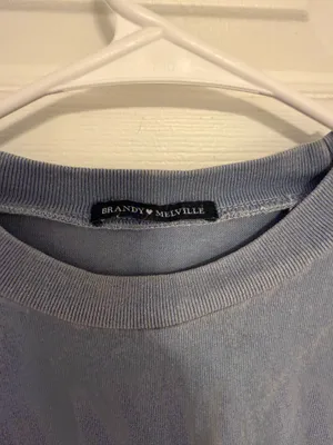 Brandy Melville Top Crop thumbnail 2