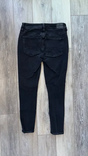 Black stretchy American Eagle jeggings thumbnail 2