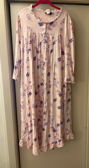 Anthony Richard’s vintage night gown Pink Size XL thumbnail 2