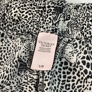 Victoria’s Secret Leopard Print Lounge PJ Pajama Shorts thumbnail 5