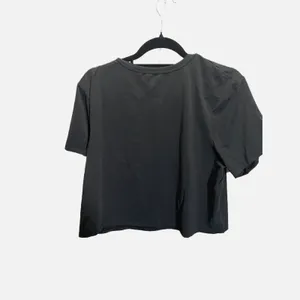All in Motion Womens Essential‎ Crewneck SS Tee Black L 214 07 5007 thumbnail 5