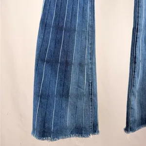 7 For All Mankind Flare Jeans in Blue with Stripes‎ Size 25 thumbnail 2