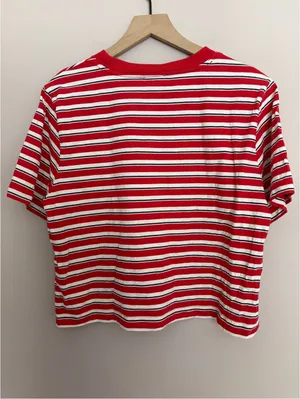 J. Crew Relaxed Premium Weight Cropped T-Shirt Red Stripes Medium thumbnail 3