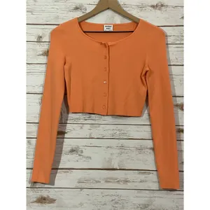 ARITZIA Sunday Best Izzy Cropped Button Up Cardigan - Orange - XS thumbnail 9